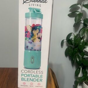 Eternal Living Cordless Portable Blender - Teal